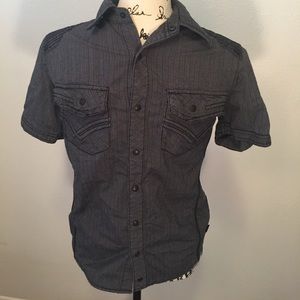 men's Buckle Black Label shirt. Size small