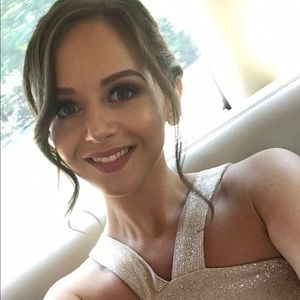 Meet your Posher, Irina