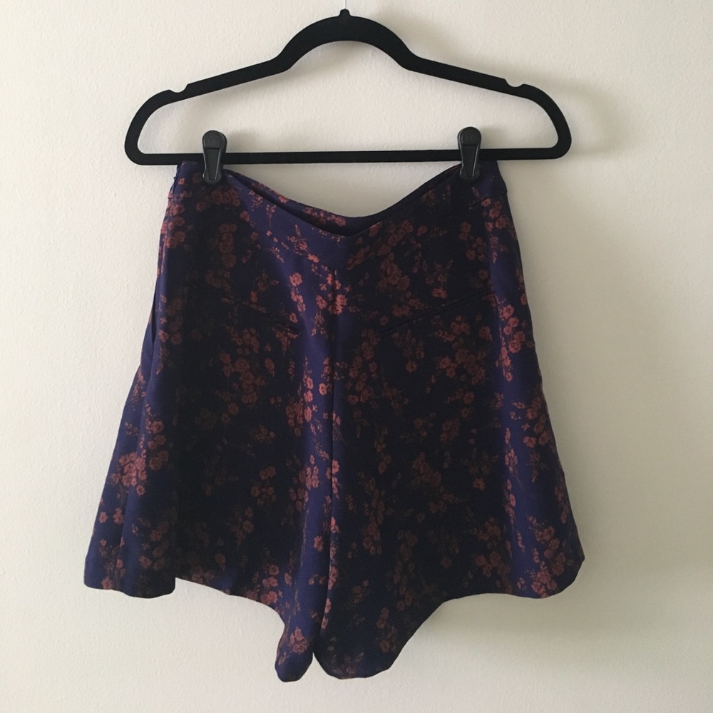 Floral print high waisted shorts