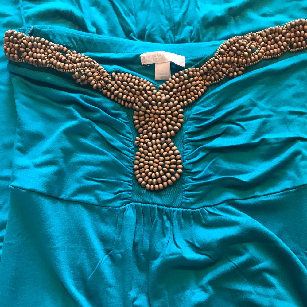 Strapless dress with beads