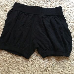 Sugar and Bruno bubble shorts black