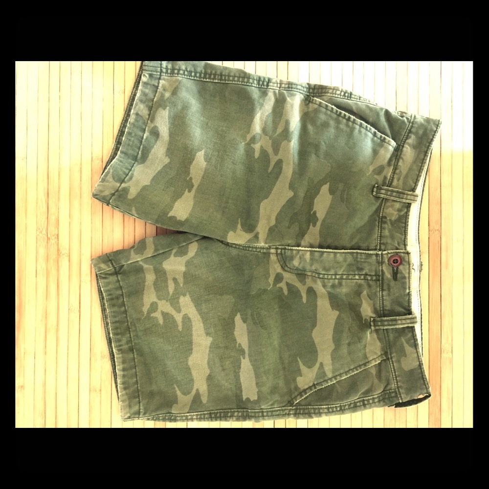 Men's 32 camo short