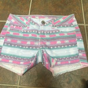 Size 0 American eagle shorts