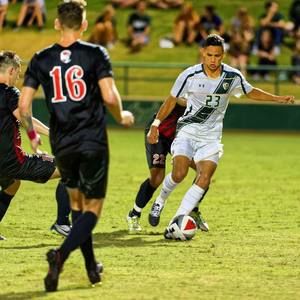 Meet your Posher, Luis