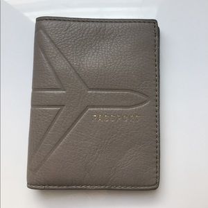 FINAL DROP Passport Holder