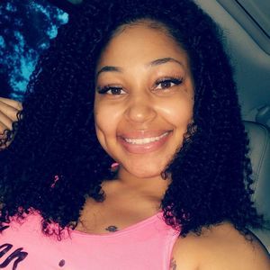 Meet your Posher, Angel thestylist