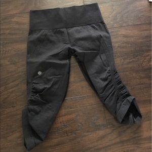 Lulu In The Flow crop pants