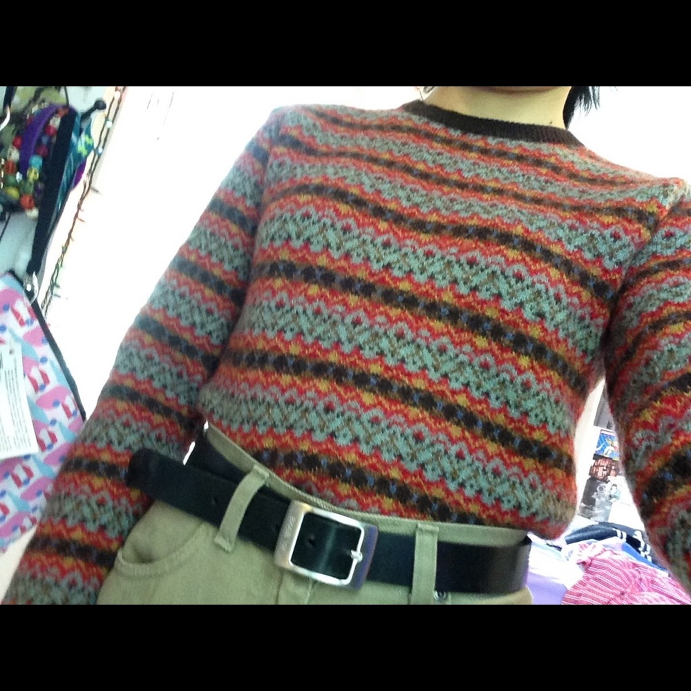 Vintage cropped wool sweater