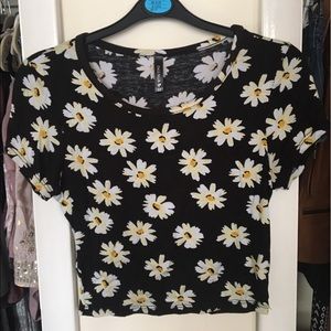 Daisy Patterned cropped tee