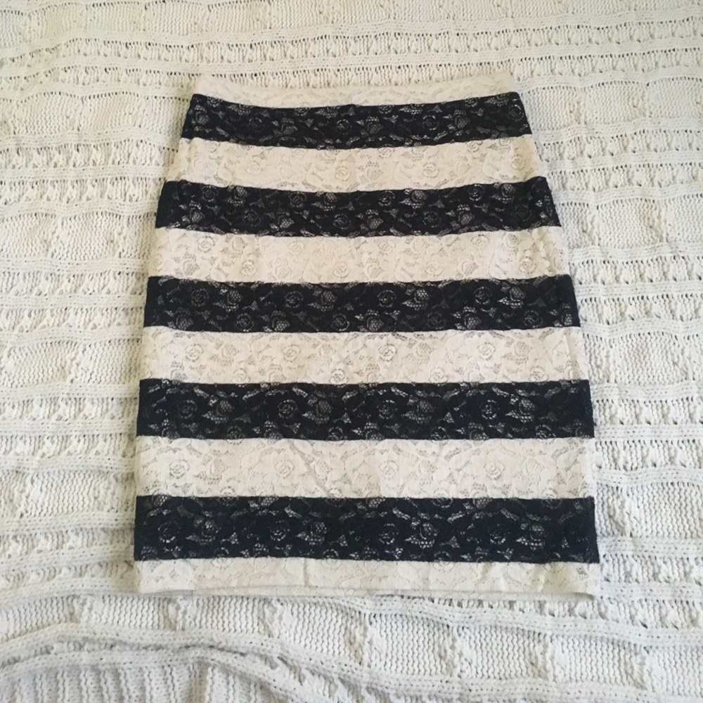 Lace Pencil Skirt (NWT)