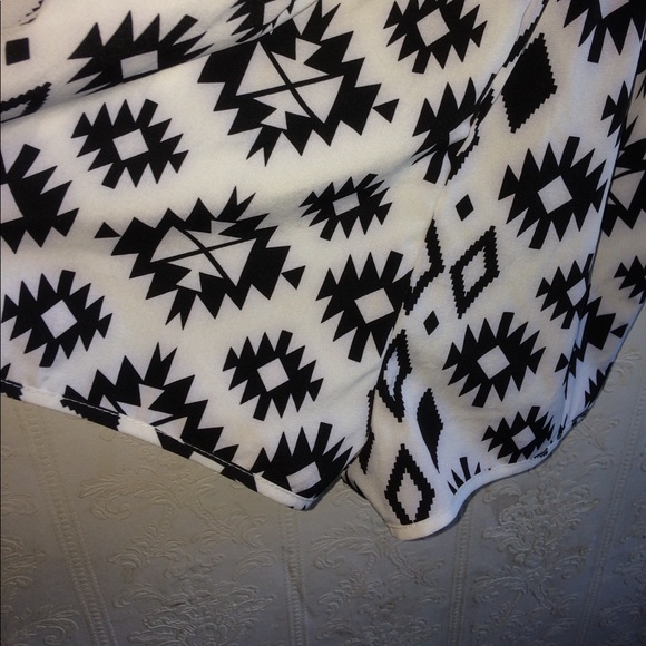 Romper - Picture 4 of 4