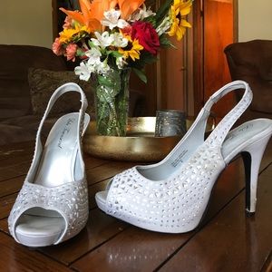 Silver gem high heels size 8