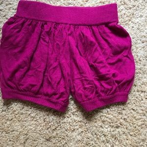 Sugar and Bruno bubble shorts