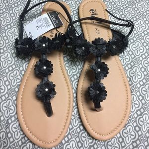 Rue21 ect! Black Flower Sandals