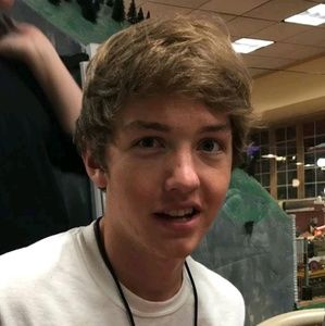 Meet your Posher, Joe