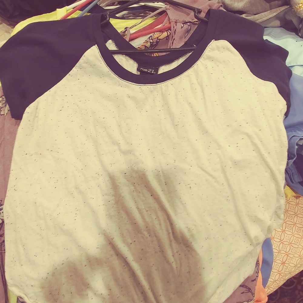 Rue 21 shirt