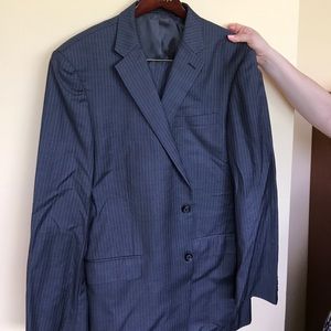 Men's suit
