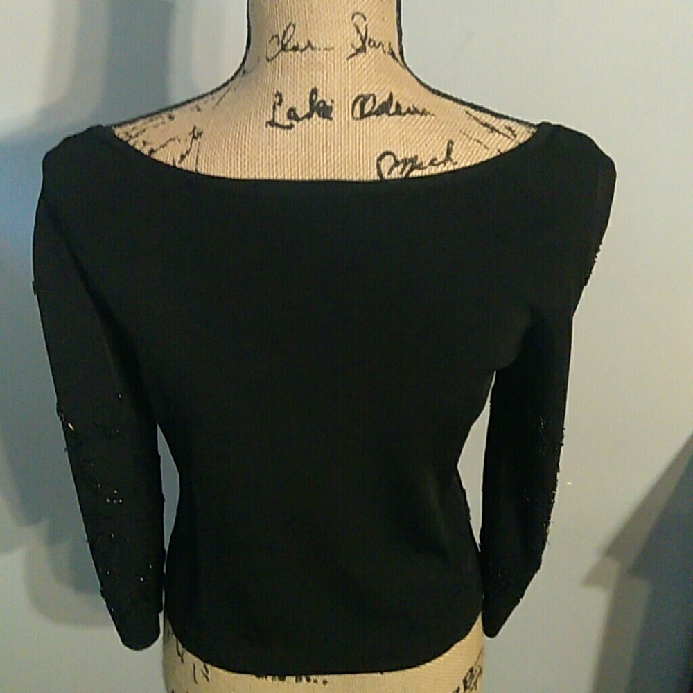 Sandra Darren Sweater - Picture 2 of 3