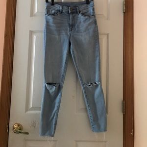 BDG women's light wash high waisted jeans