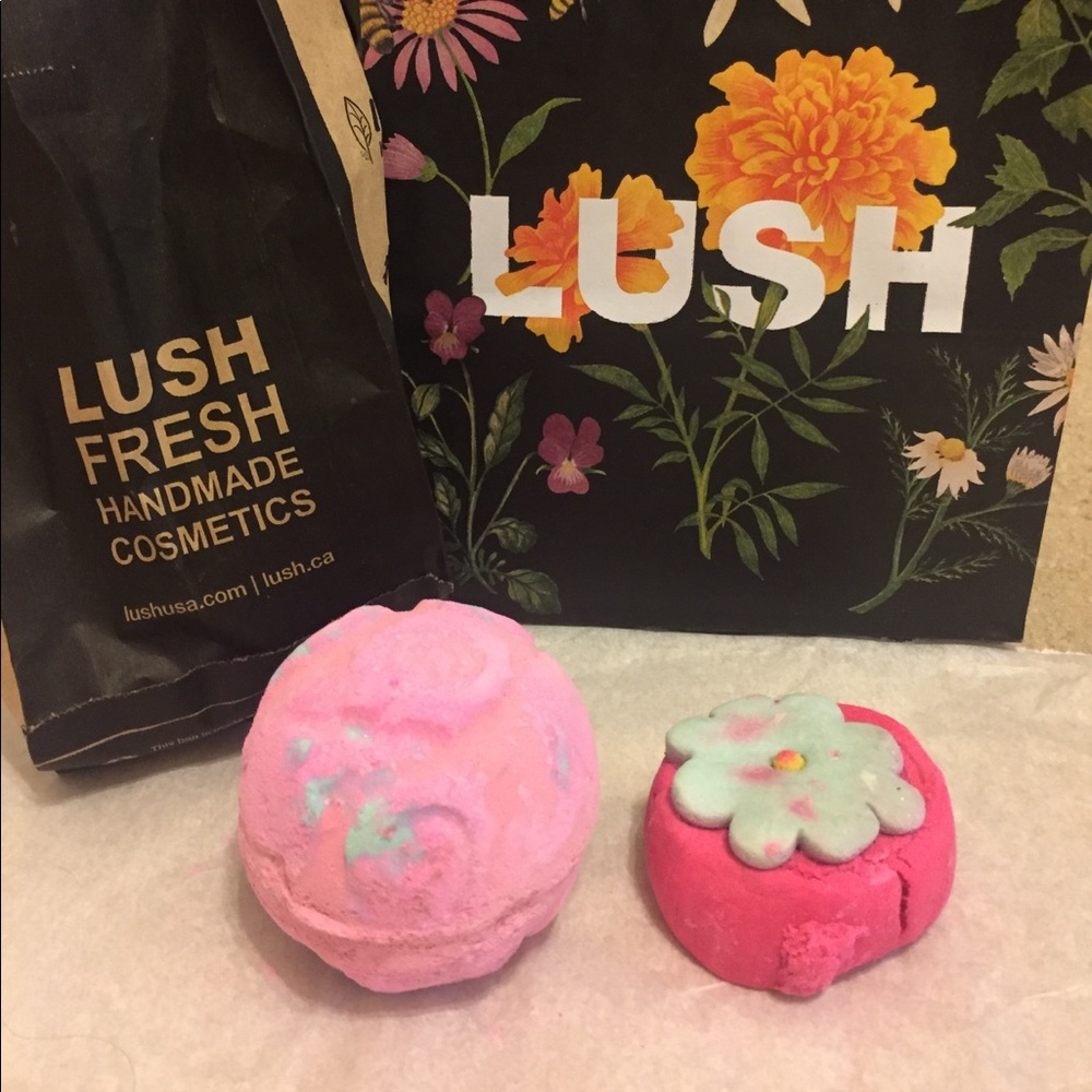 Lush Bath Bomb and Bubble Bar