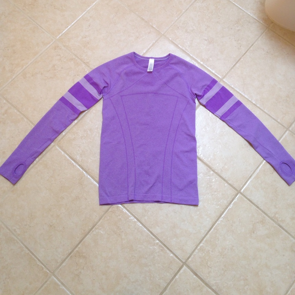 ivivva by lululemon athletica long sleeve shirt