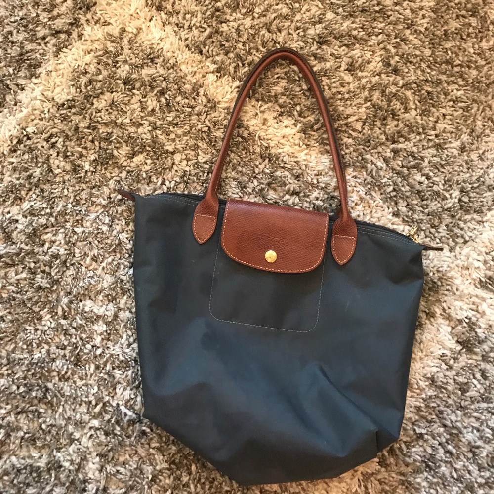 Long champ purse size small