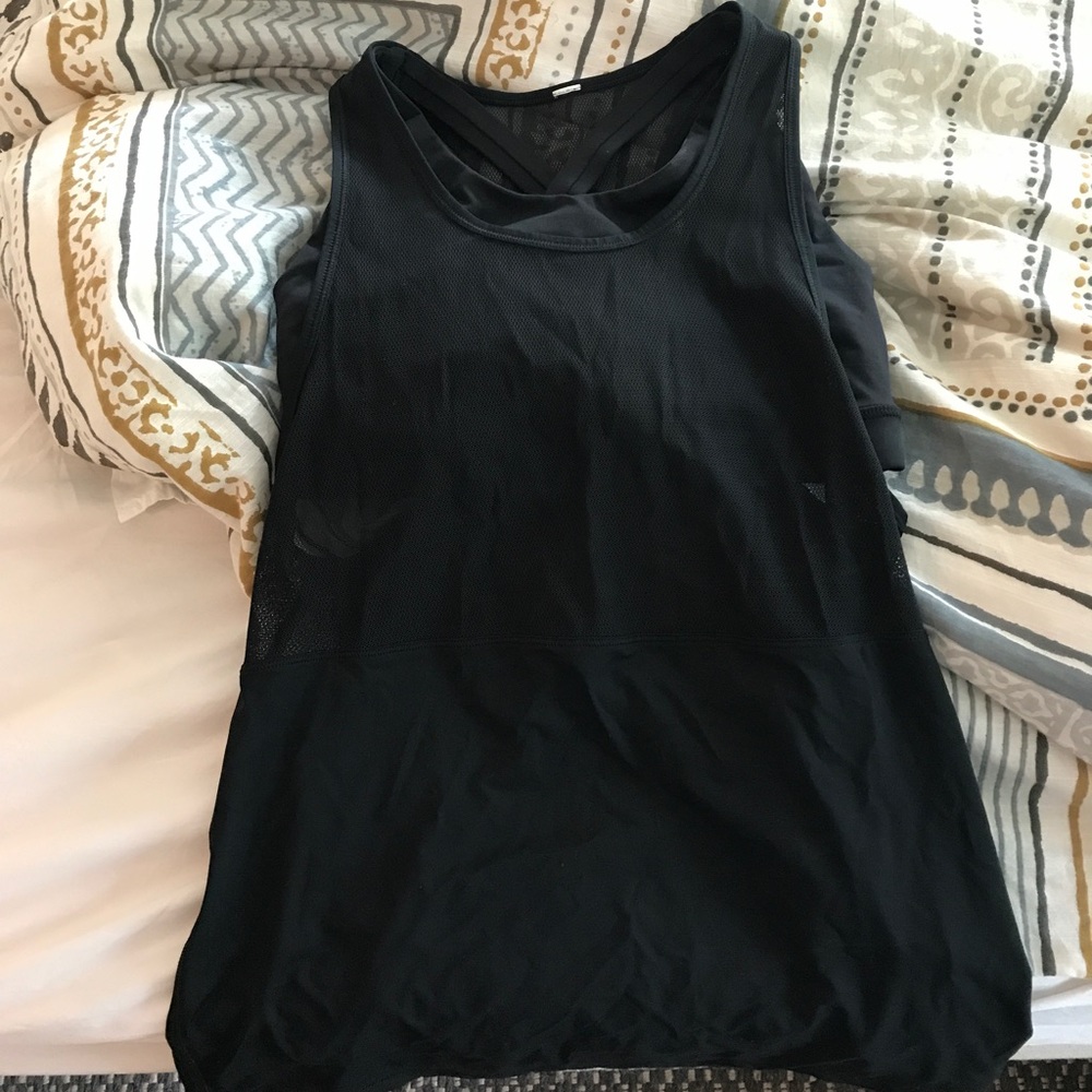 Black Lululemon Top