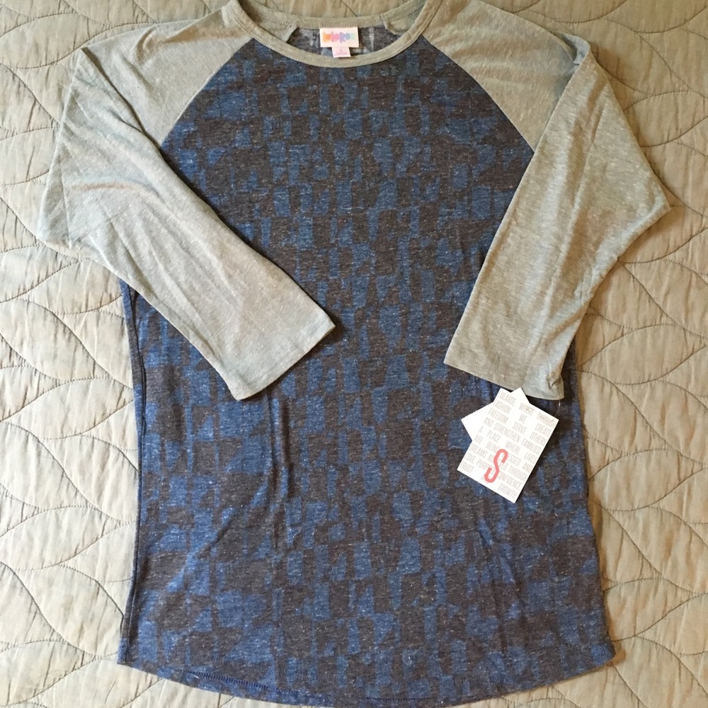 NWT! Incredibly Soft LuLaRoe Randy - Small