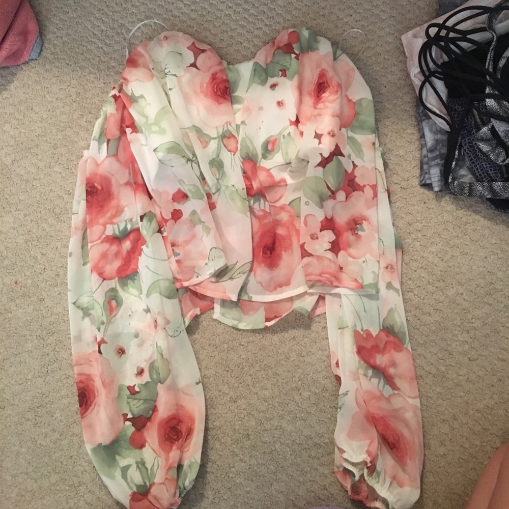 Floral top