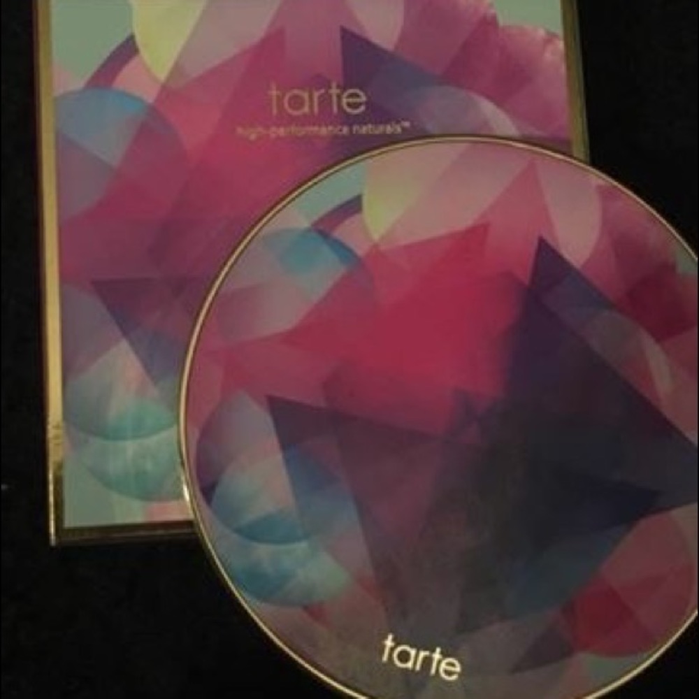 🆕Like new Tarte Believe in yourself palette