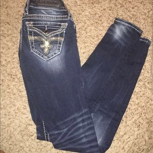 rock revival skinnies