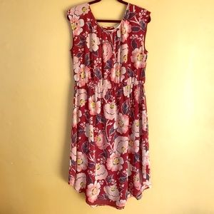 Beautiful floral dress by Loft