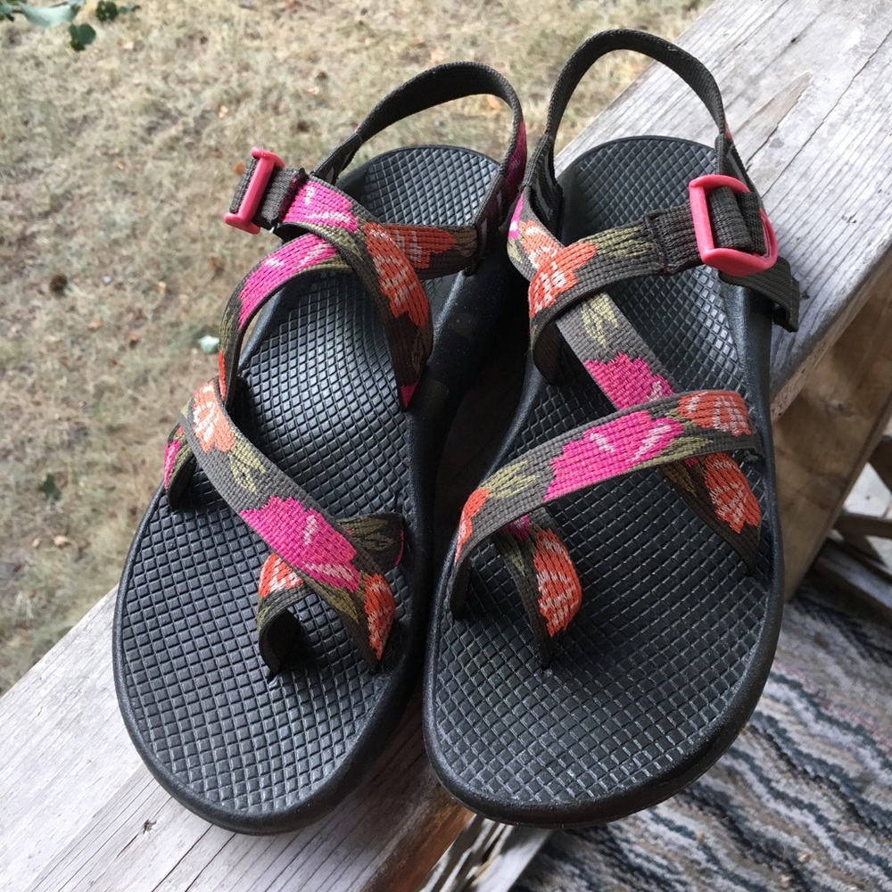 Chaco Z2 Classic Sandal size 8 Florist Print