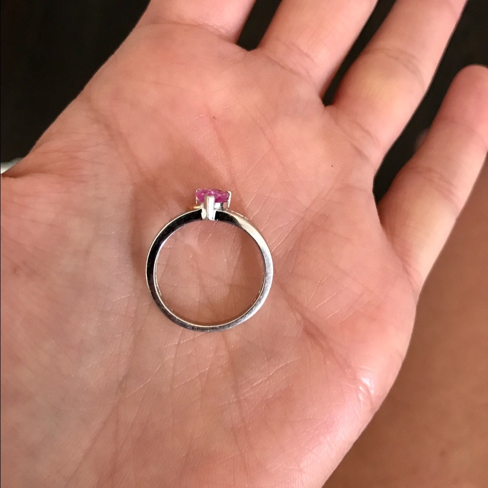 10kt gold gemstone/diamond ring from Kays - Picture 4 of 4