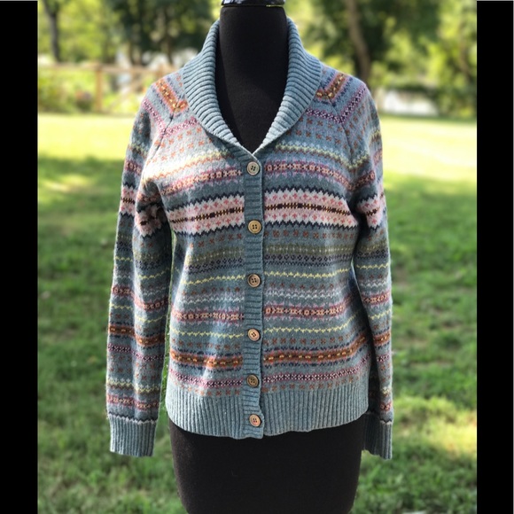 L.L. Bean Sweaters - L.L. Bean Sweater Made of 100% lambs wool.