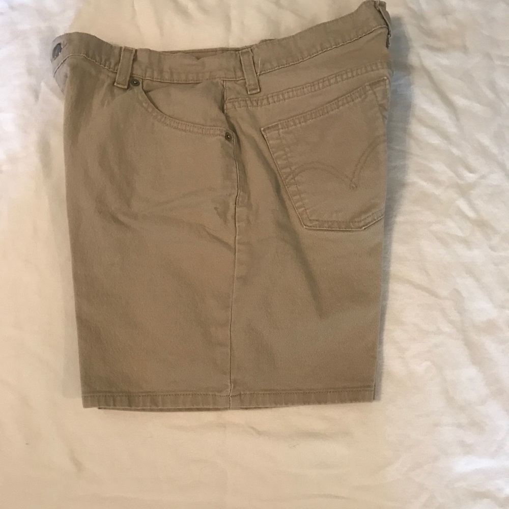 Levi Shorts