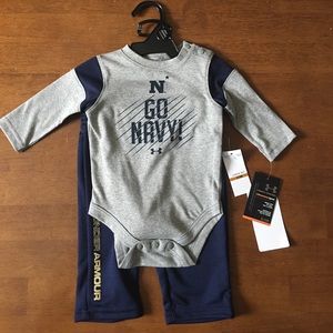 Navy Under Armour outfit