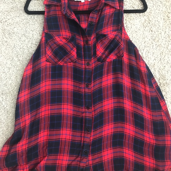 Button down flannel tank - Picture 3 of 4