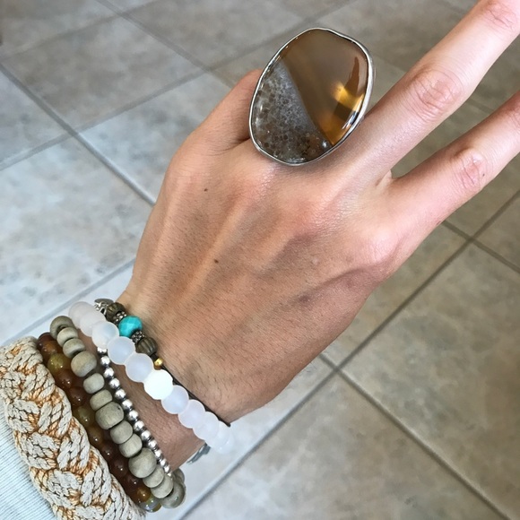 Translucent Stone Ring - Picture 3 of 5