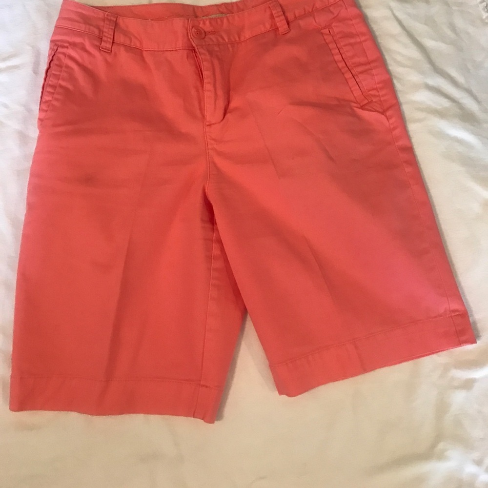 Salmon above the knee shorts