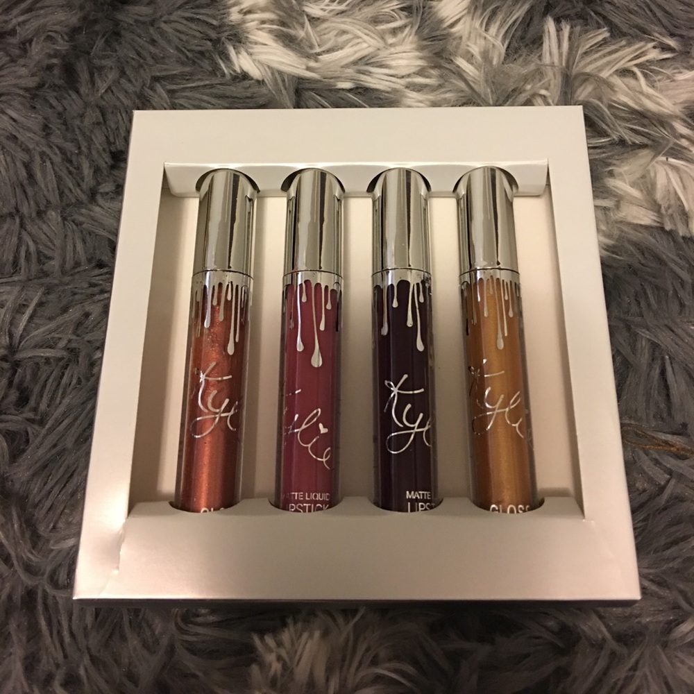 Holiday edition Kylie