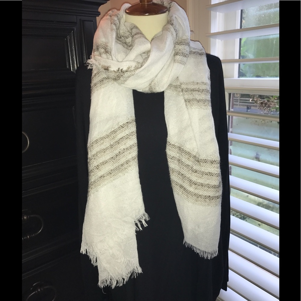 scarf.
