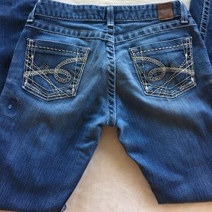 💥FINAL PRICE DROP BKE Stella stretch bootcut