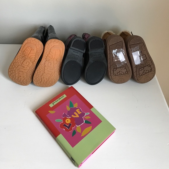 Adorable Toddler Girl Boot Lot Sz 4 (3 pairs) - Picture 3 of 7