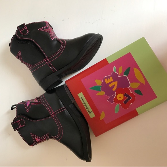 Adorable Toddler Girl Boot Lot Sz 4 (3 pairs) - Picture 6 of 7