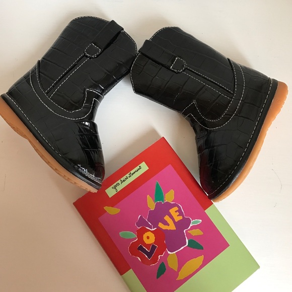 Adorable Toddler Girl Boot Lot Sz 4 (3 pairs) - Picture 7 of 7