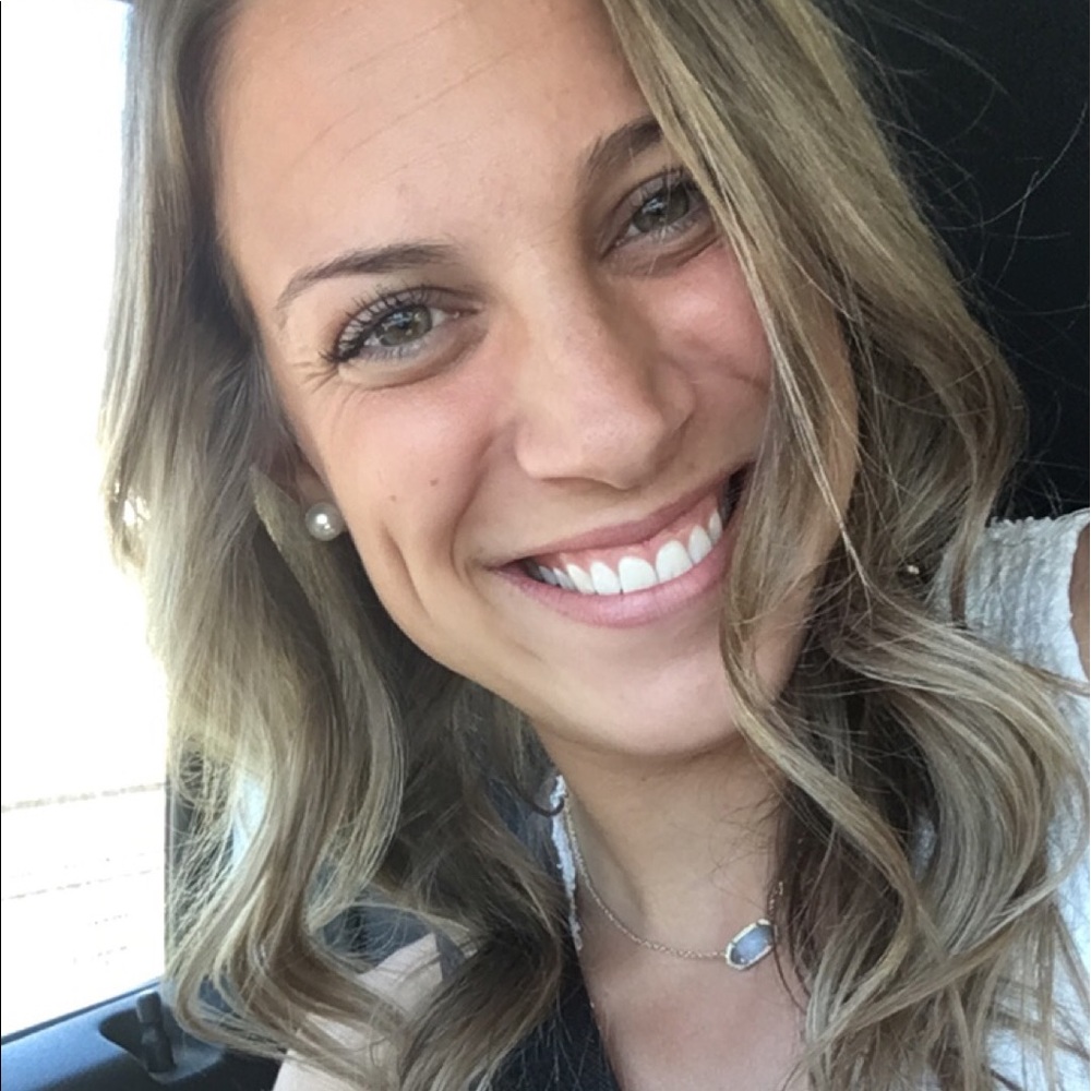 Meet your Posher, Mallory