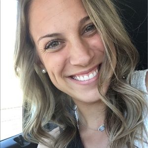 Meet your Posher, Mallory