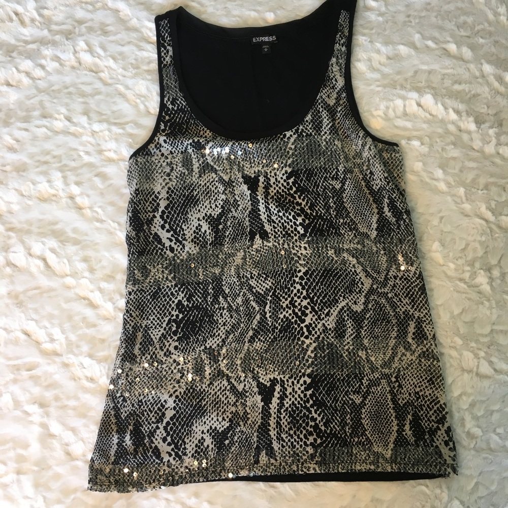 Like new snake skin sequin tank.