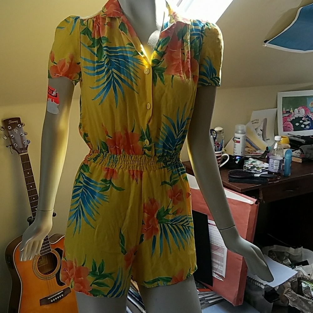 Women's Size 7 Tropical Romper